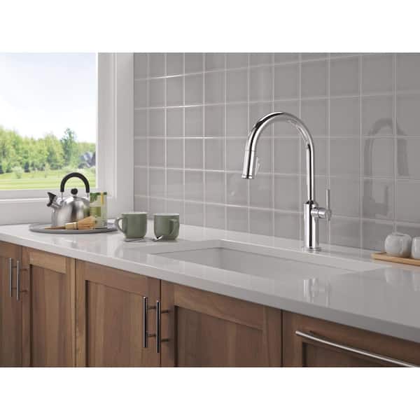 Cordova Chrome 17.13 in. H Pull Down Sprayer Kitchen Faucet with 360 Degree Swivel Spout