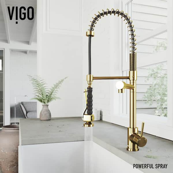 VIGO Zurich Single Handle Pull-Down Sprayer Kitchen Faucet in