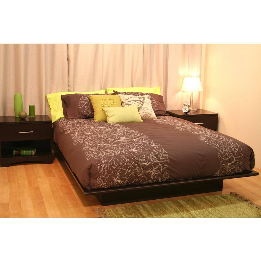 Elegant Queen-Sized Upholstered Platform Bed in Rich Brown