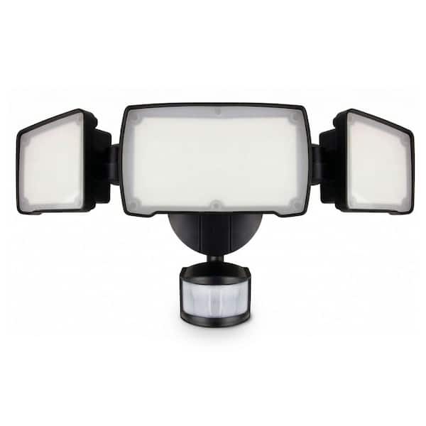 Maxlite 450 Watt Equivalent 4500 Lumen 180° Matte Black Motion