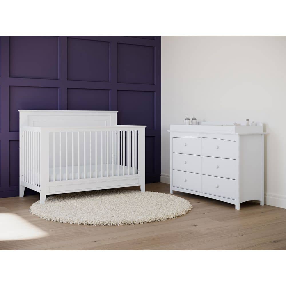 White 5-in-1 Convertible Crib with Mattress Protector