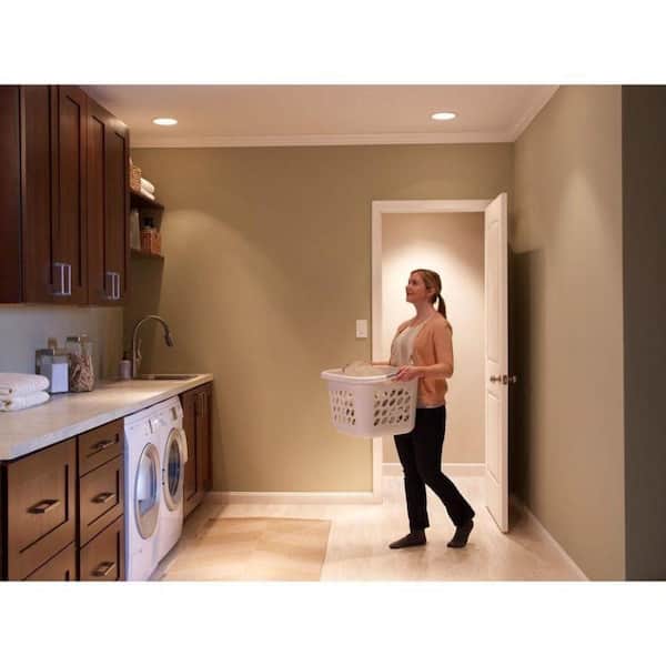 Maestro Motion Sensor Switch w/Wallplate, No Neutral Required, 5-Amp, Single-Pole/Multi-Location, White (MS-OPS5MHW-WH)