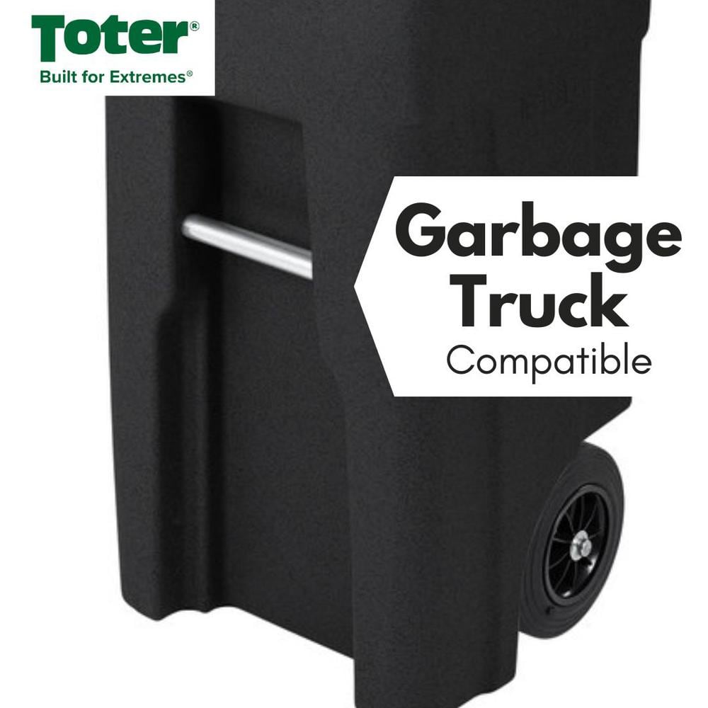 32 Gallon Blackstone Outdoor Trash Can/Garbage Can with Quiet Wheels