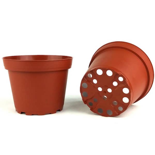 12 TEKU GREEN PLASTIC PLANTERS COMPLETE WITH DRAINAGE HOLES. BULK PURCHASE 