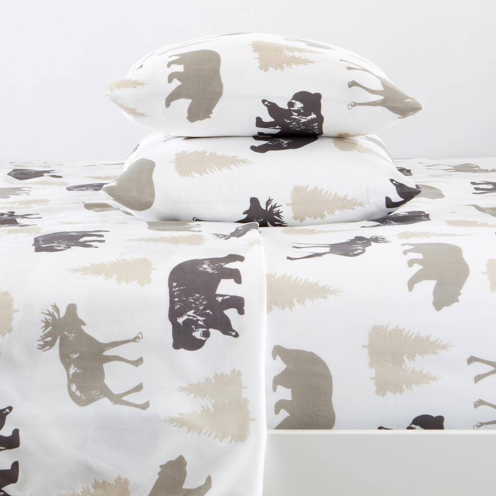4-Piece Bear Wilderness Ultra-Soft Microfiber Queen Sheet Set