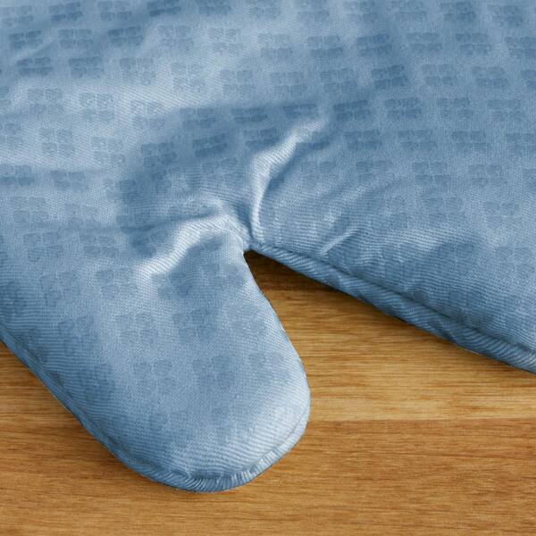 KitchenAid Asteroid Oven Mitts - Set of 2 - Heat Resistant Cotton -  Silicone Print Grips - Fog Blue - 7-in x 12.5 in the Kitchen Towels  department at