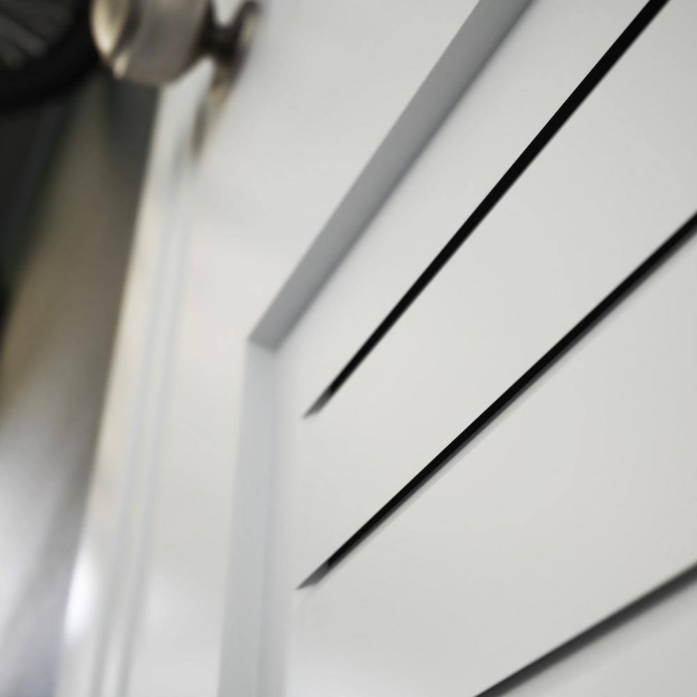 24'' x 80'' White Prefinished Solid Pine Bifold Door