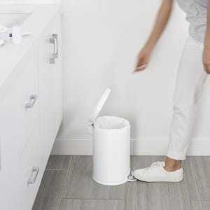 4.5 Liter Round Step Trash Can, White Steel