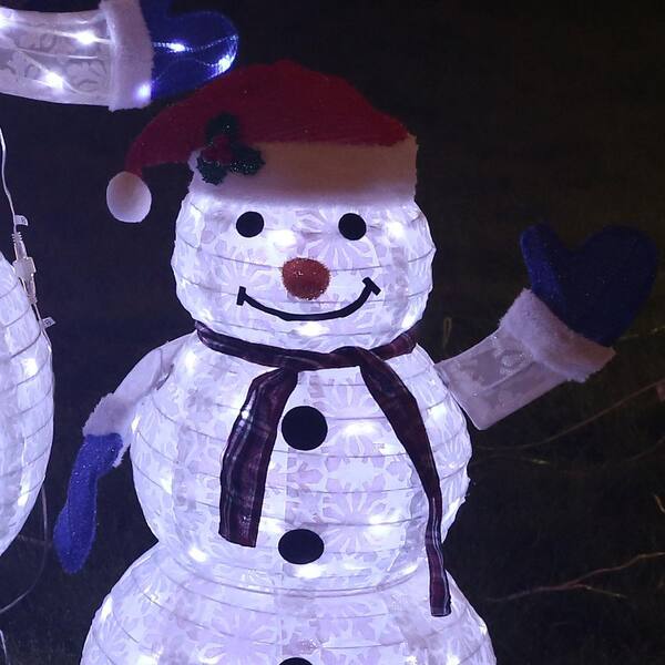 スノーマンファミリーLEDライト Starfree 47.5 in. 3-Piece Outdoor Christmas Decoration Pop