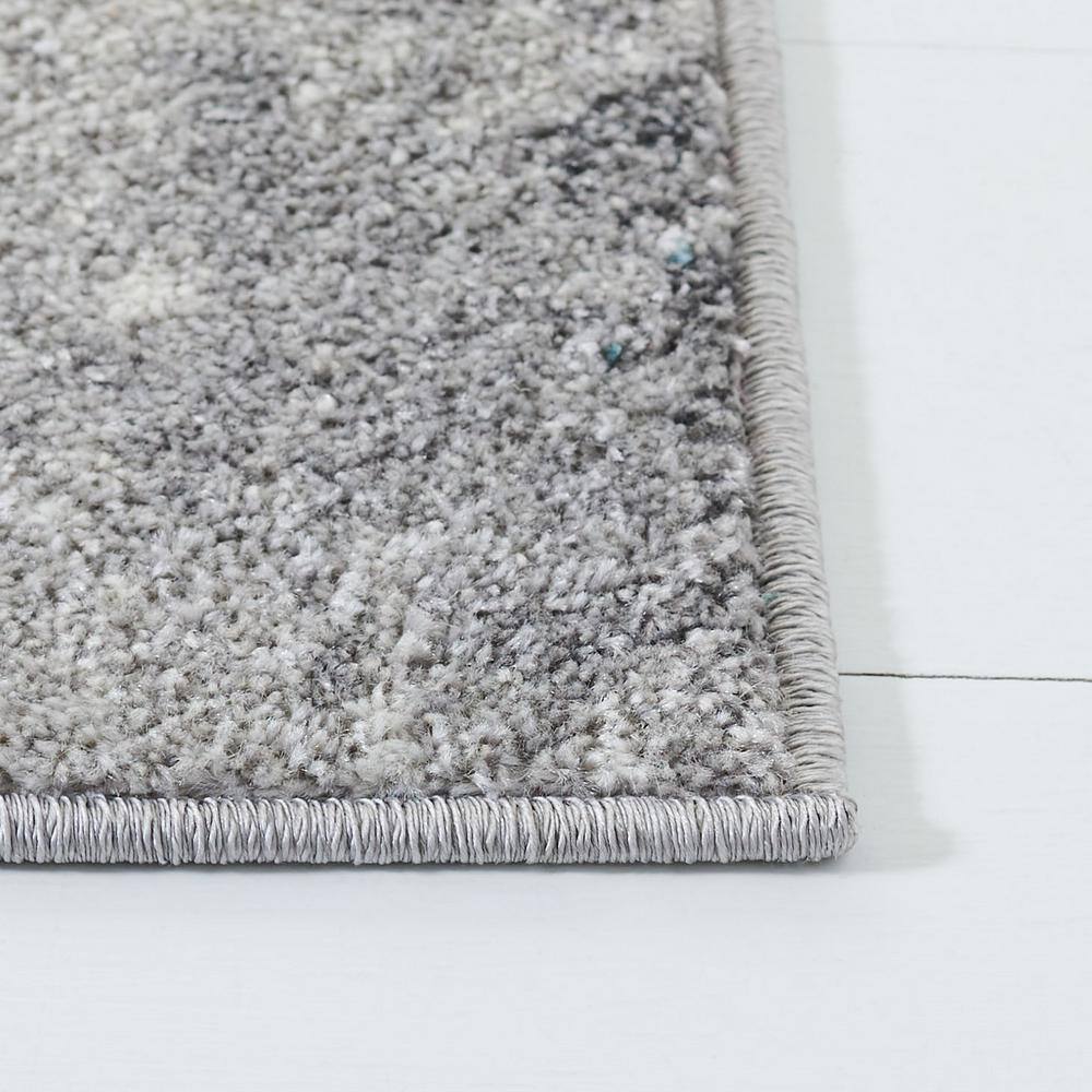 Reversible Gray Rectangular Synthetic 8' x 10' Easy-Care Rug