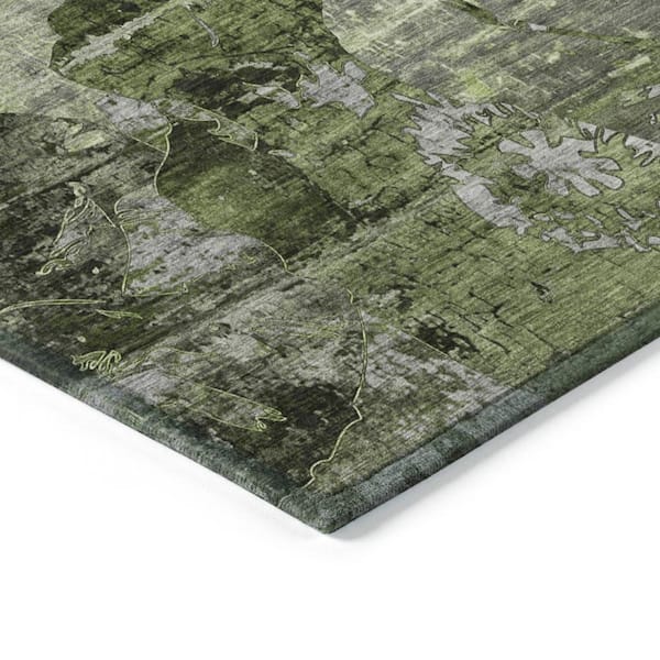 Chantille ACN555 Green 8 ft. x 8 ft. Round Machine Washable Indoor/Outdoor Geometric Area Rug
