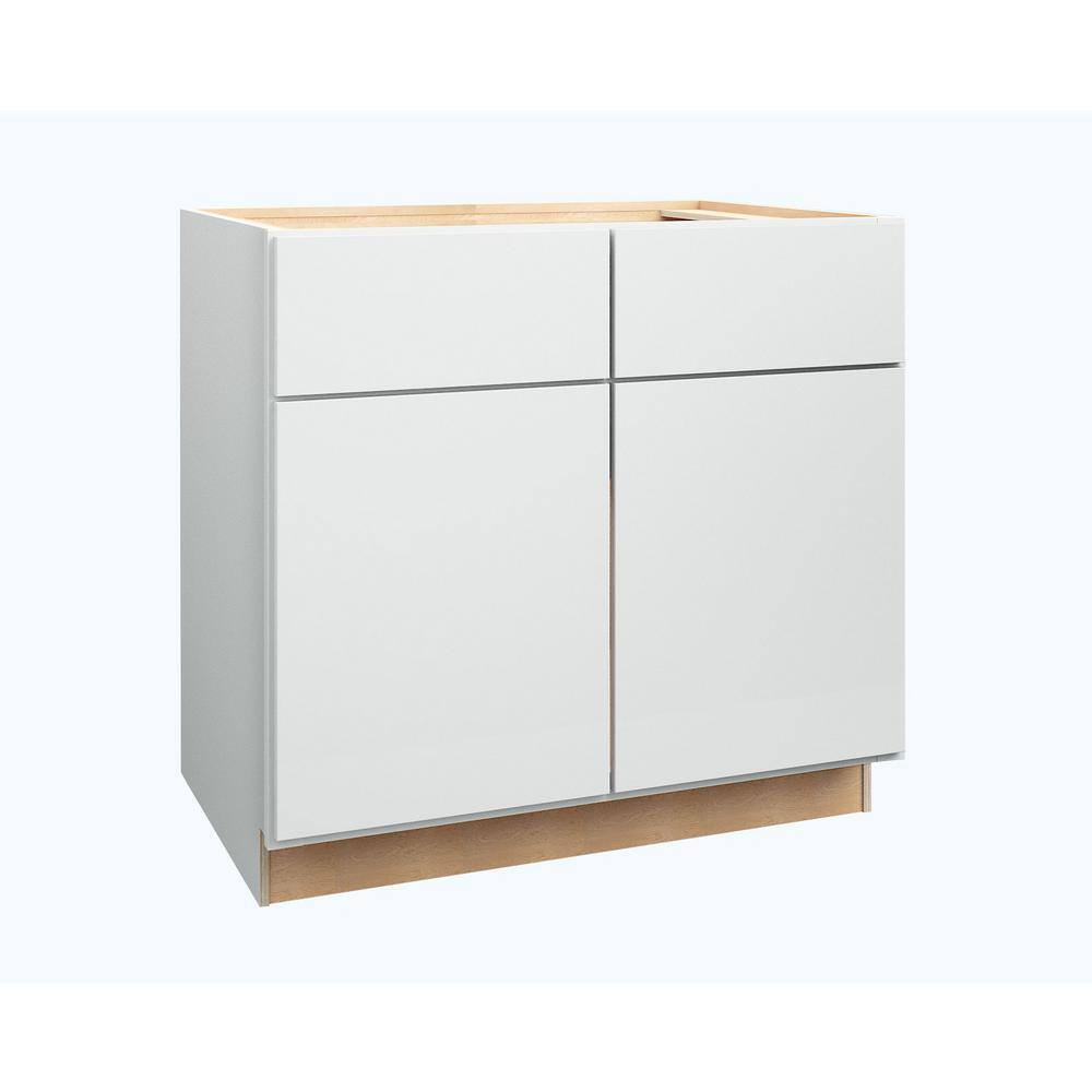 Hargrove 33 in. W x 24 in. D x 34.5 in. H Assembled Plywood Sink Base Kitch