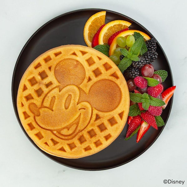Uncanny Brands 900 Watts Disney Mickey Mouse Waffle Maker Black