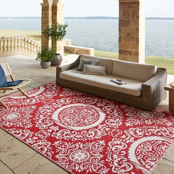 Nuu Garden Red and White 6 ft. x 9 ft. Rectangular Moroccan