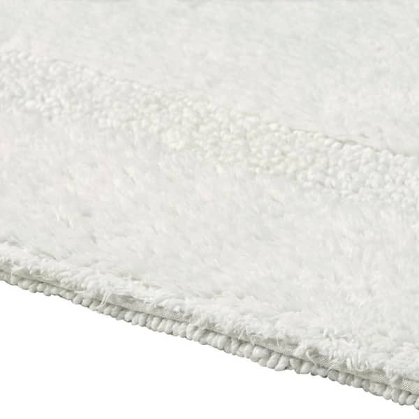Lux Collection Ivory 20 in. x 20 in. Contour 100% Cotton Reversible Race Track Pattern Bath Rug