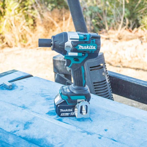Makita 18V LXT Lithium-Ion Brushless Cordless 4-Speed Mid-Torque 1