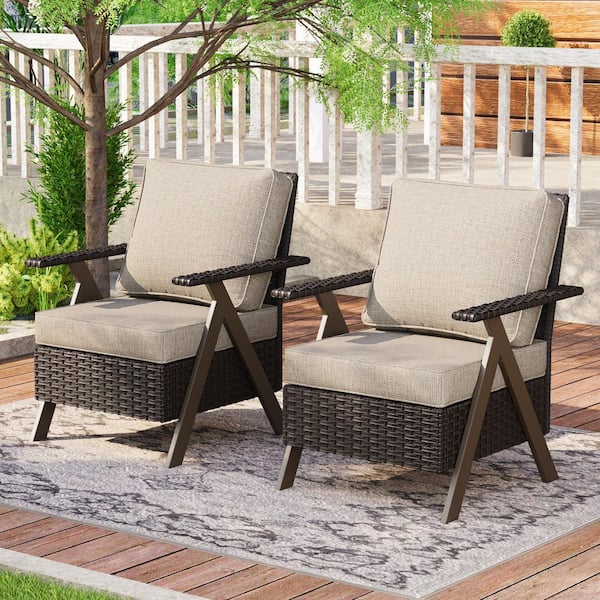 Gardenbee R-Shaped Armrest Brown Wicker Outdoor Patio Lounge Chairs with Beige Cushions (2-Piece)