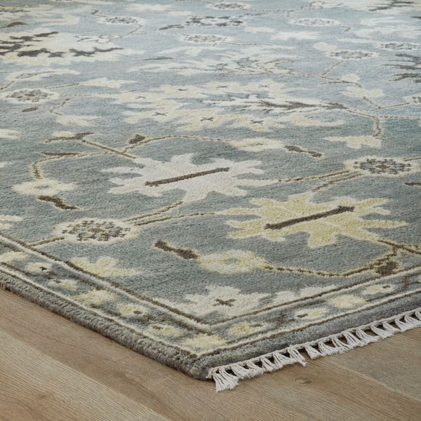 Sportsglyphs Black 6 ft. x 8 ft. 9 in. Area Rug