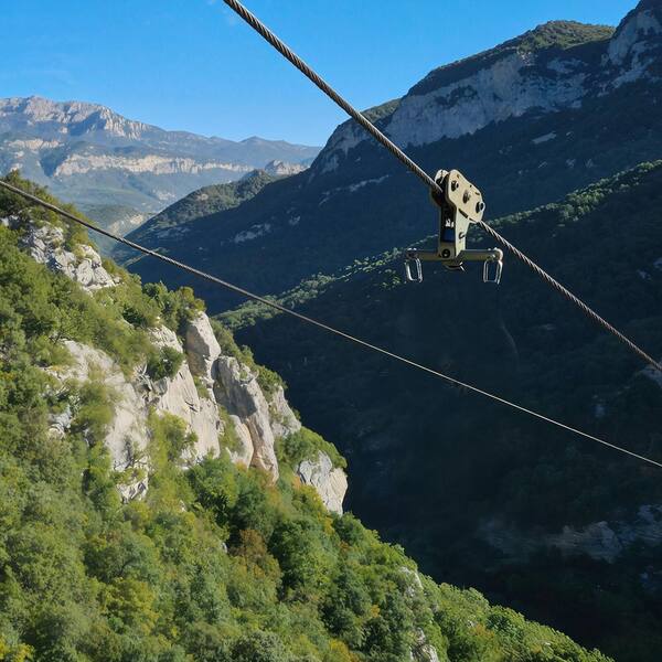 Wire Rope, Rope Diameter 1/4 in. x Product Length 250 ft. Stainless Steel Not Coated Wire Rope, 7000 lbs. Strength