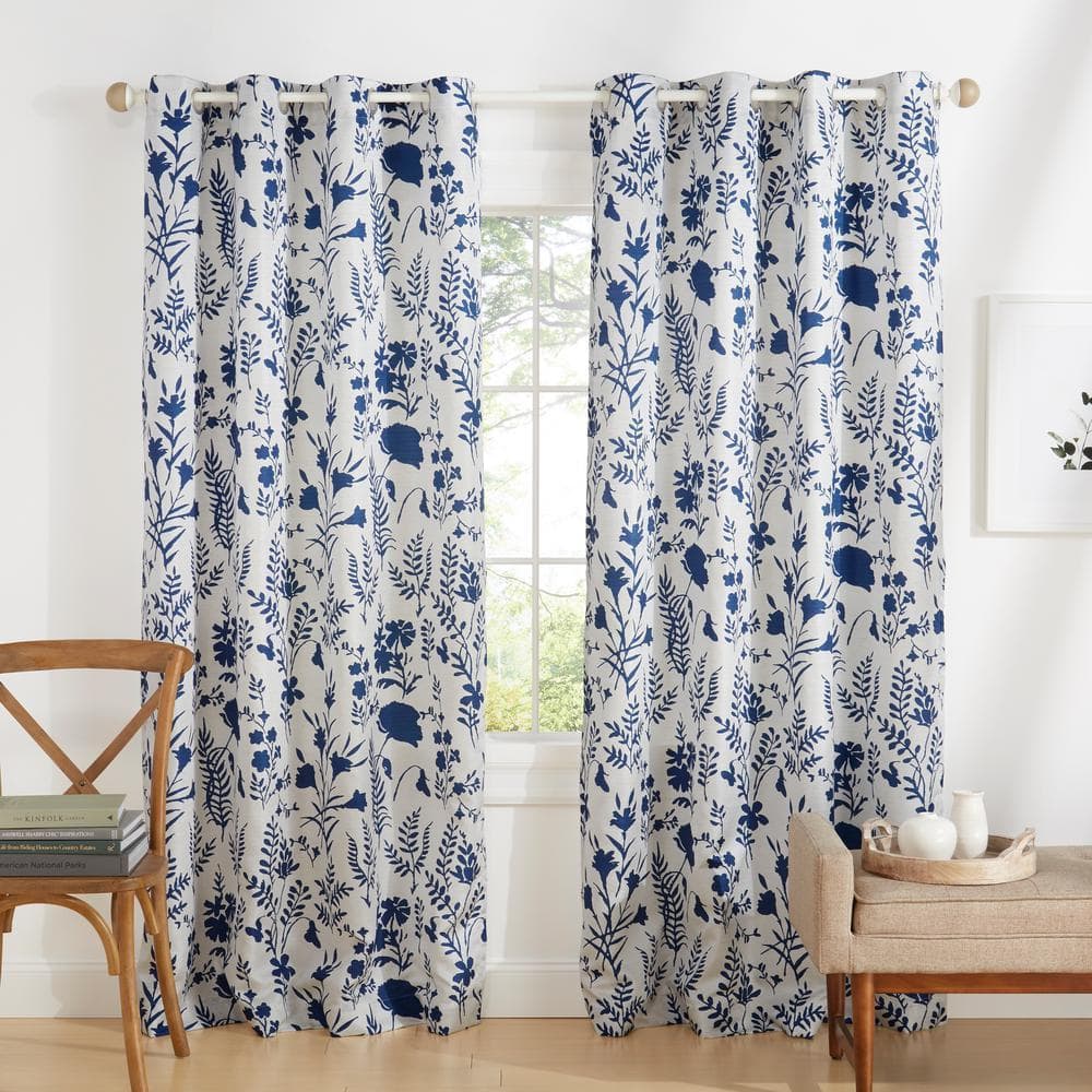 EXCLUSIVE HOME Silhouette Indigo Floral Light Filtering Filtering