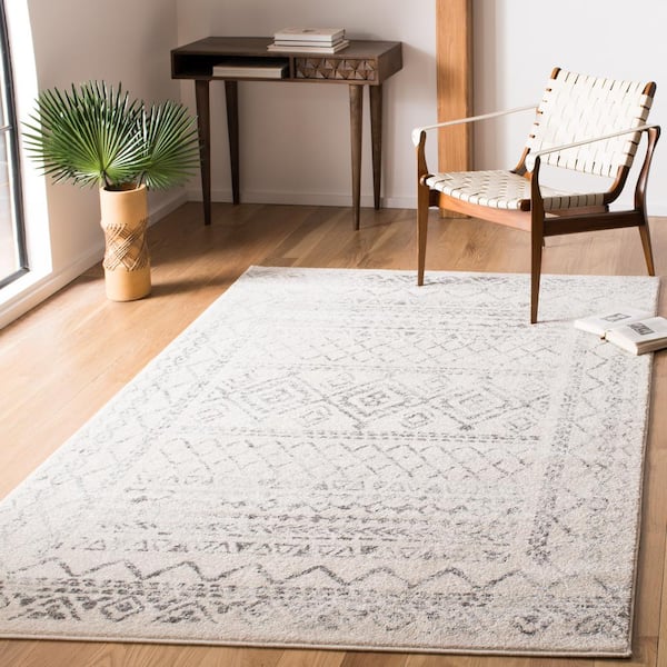 Tulum Ivory/Gray 5 ft. x 8 ft. Border Tribal Distressed Area Rug