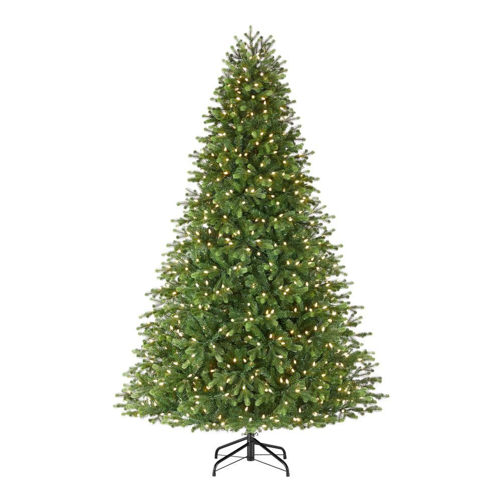 Home Accents Holiday 7.5 ft Tahoe Black Spruce Pre-Lit LED Artificial ...