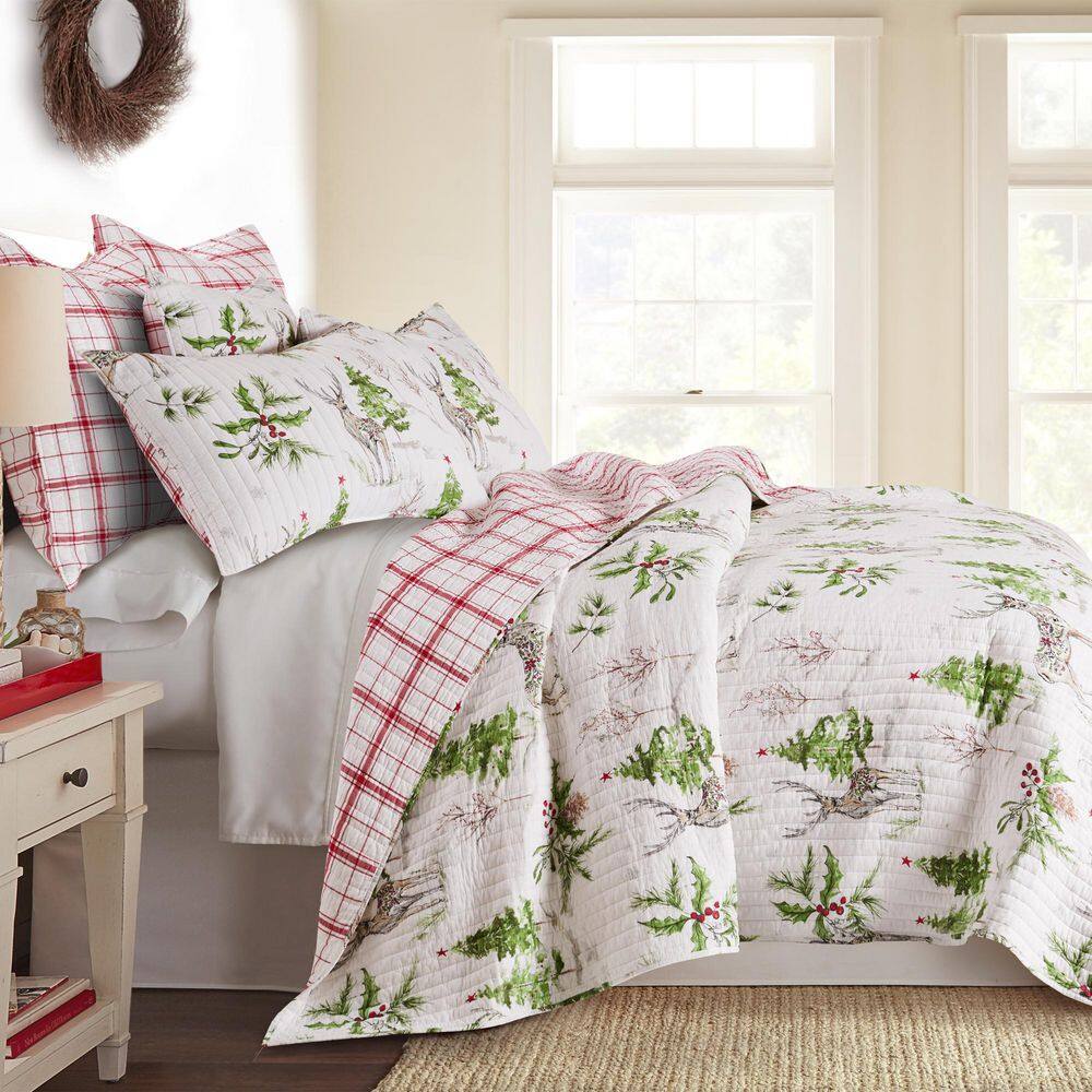 Villa Lugano Reversible Twin Christmas Quilt Set