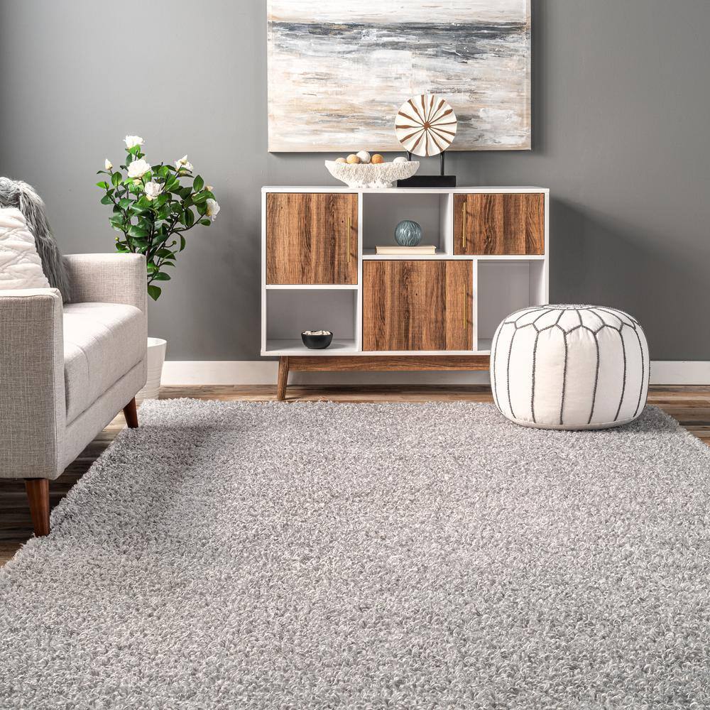Easy-Care Reversible Light Grey Faux Sheepskin Shag Rug 3' x 5'