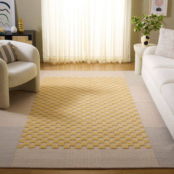 Genre 9 x 12 Gold/Beige Check Area Rug