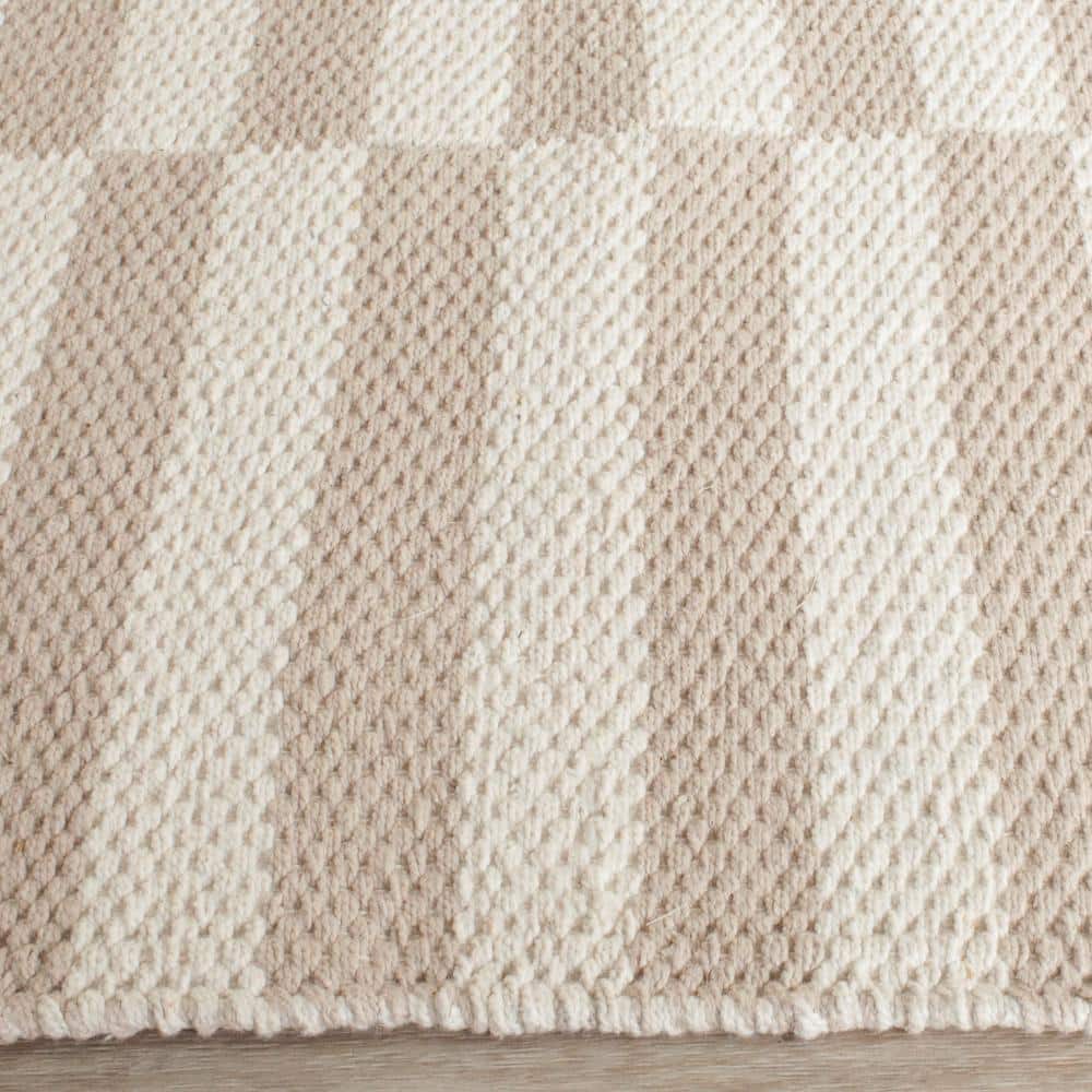 Coastal Charm Ivory and Light Grey Cotton Runner Rug - 2'3" x 5'