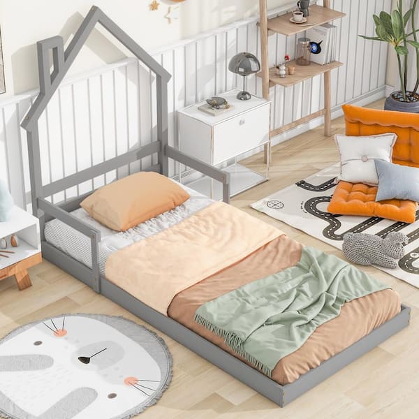 Harper & Bright Designs Gray Wood Frame Twin Size House Platform Bed, Floor Bed with Chimney and Roof Design, Slats