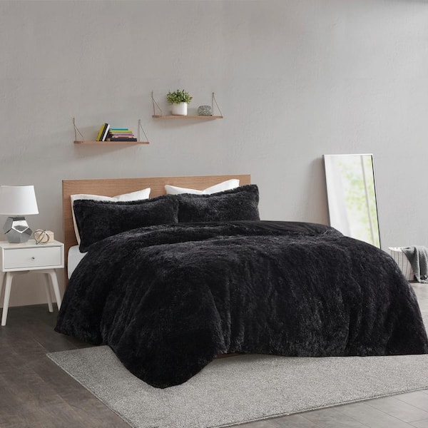 Intelligent Design Leena 2-Piece Black Solid Faux Fur Twin Duvet Cover Set