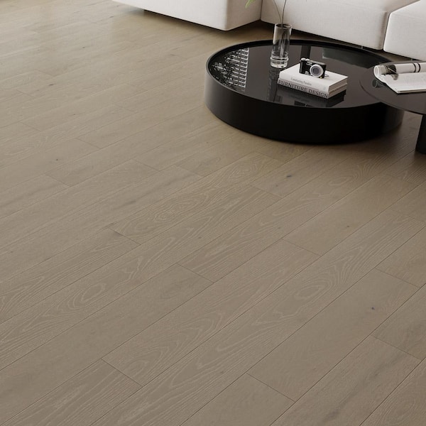 Selkirk Bright Andover 1/2 in. T x 7.5 in. W Tongue and Groove Wire Brushed Engineered Hardwood Flooring (31.09 sq.ft./case)