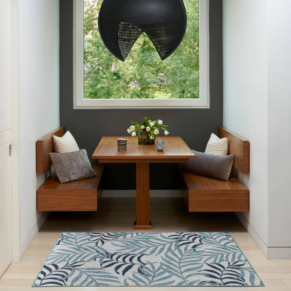 Blue and White Rectangular Synthetic Tropical Outdoor Rug 3' x 5'