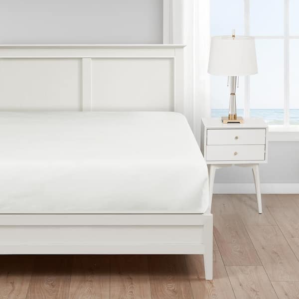 Nautica Solid White Cotton Blend Queen Fitted Sheet