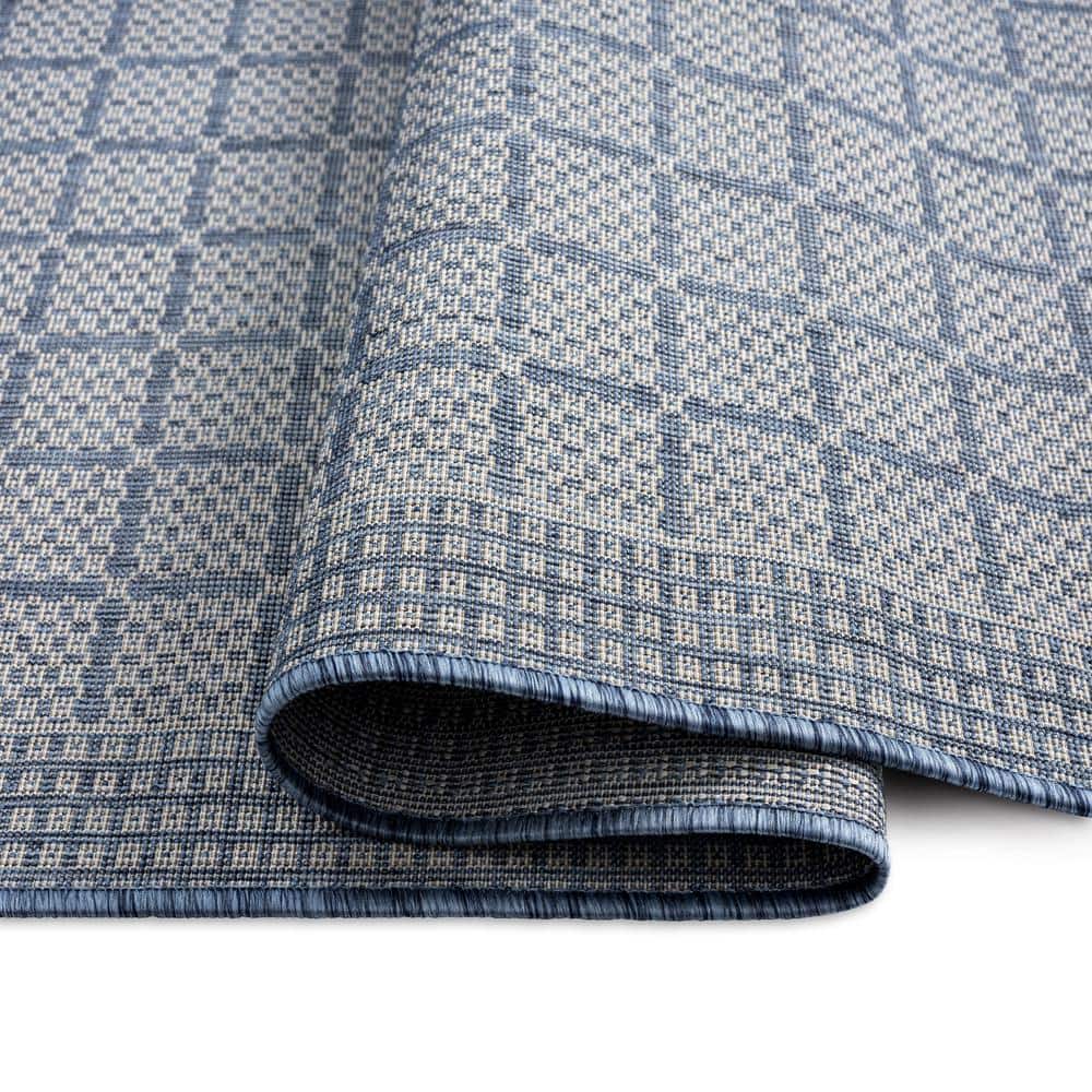 Blue and Gray Geometric Indoor/Outdoor Area Rug