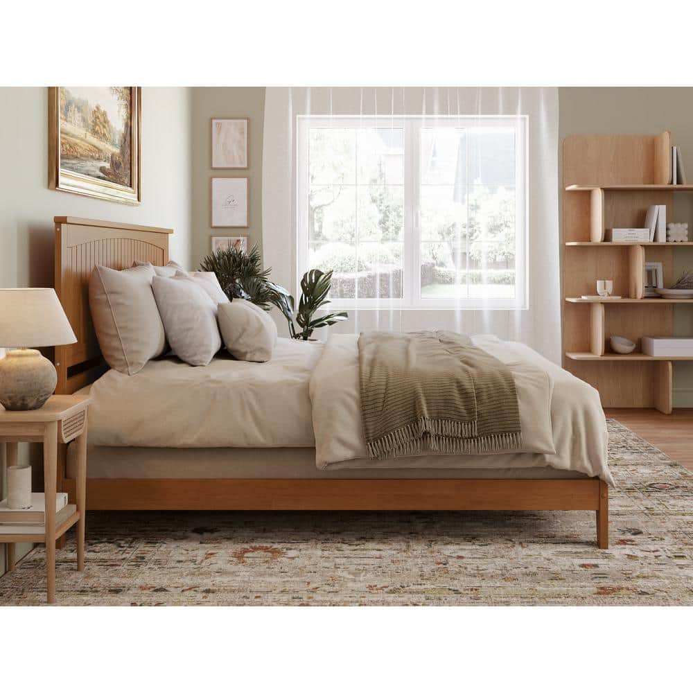 Nantucket King Light Toffee Wood Platform Bed with Headboard