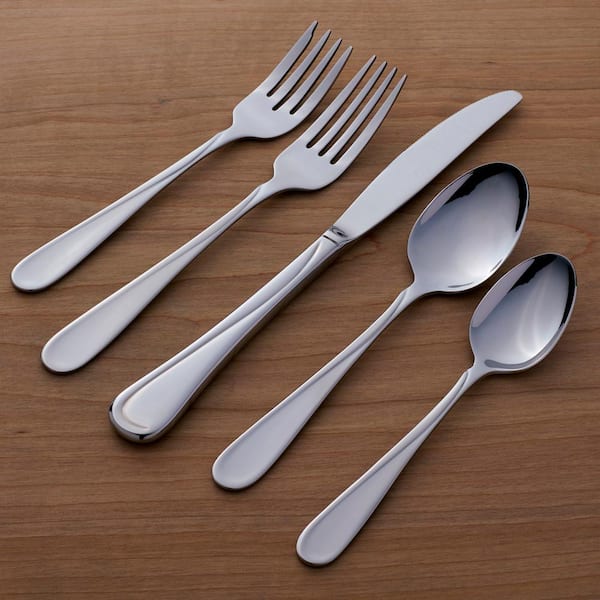 Oneida Flight 20-Piece Silver 18/0 Stainless Steel Flatware Set