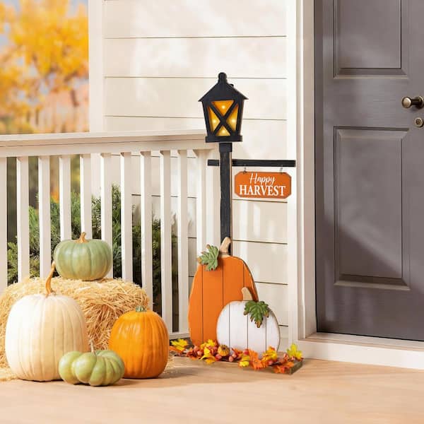 Glitzhome 36 in. H Fall Lighted Wooden Pumpkin Lamp Post Porch