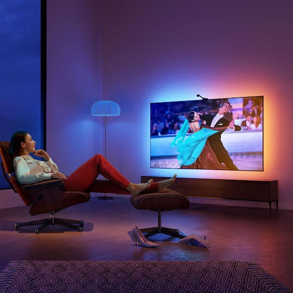 Svag reform Isolere Govee RGBIC 24-Watt Equivalent 12.5 ft. Smart Integrated LED Black Color  Changing TV Back Light for 75-85 in. TVs (1-Strip) H6198AD2 - The Home Depot