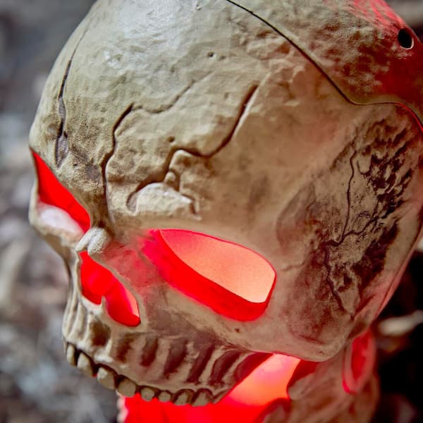 Home Accents Holiday 4-Pack LED Skull Pathway Markers with