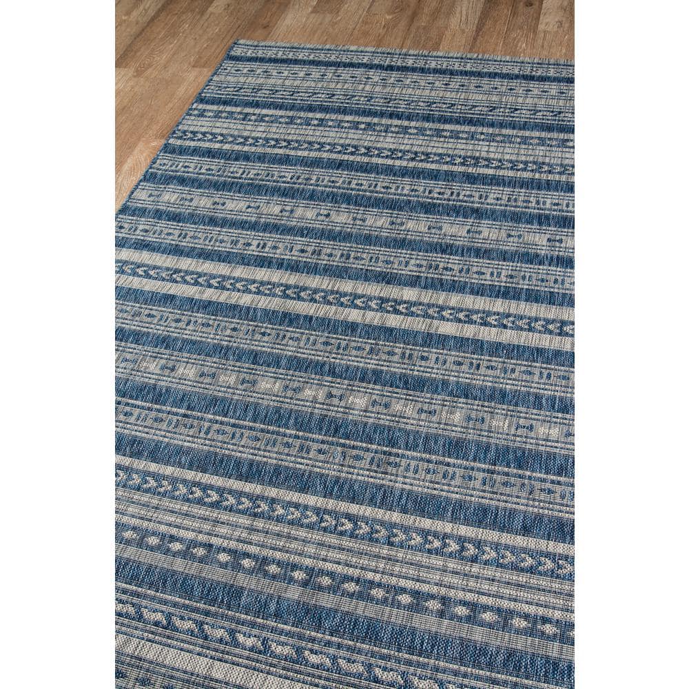 Chambray Blue Synthetic Braided 6'7" x 9'6" Easy-Care Area Rug