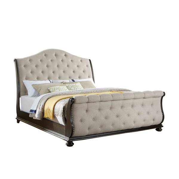 WINDY ＭＡＪＥＳＴＡ　ＲＨＡＰＳＯＤＹ　ＭＡＳＣＬＥＢＡＣＫ Steve Silver Rhapsody Beige King Sleigh Bed RH900KSBED - The