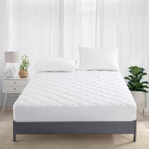 Four-Leaf Clover Quilted .5 in. Full Polyester Mattress Pad