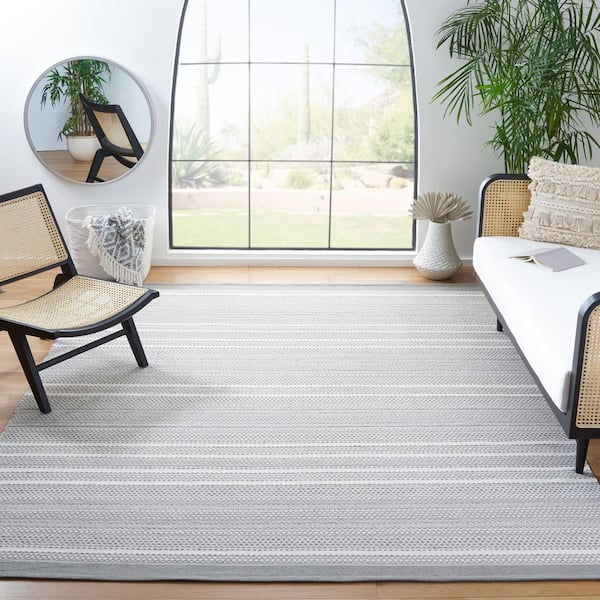 Kilim Grey/Beige 9 ft. x 12 ft. Striped Trellis Solid Color Area Rug