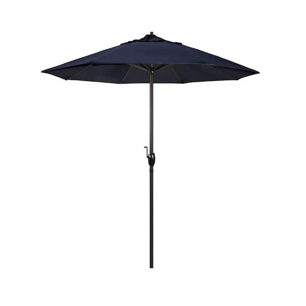 California Umbrella 7.5 ft. Bronze Aluminum Market Auto-Tilt Crank Lift Patio Umbrella in Navy Sunbrella