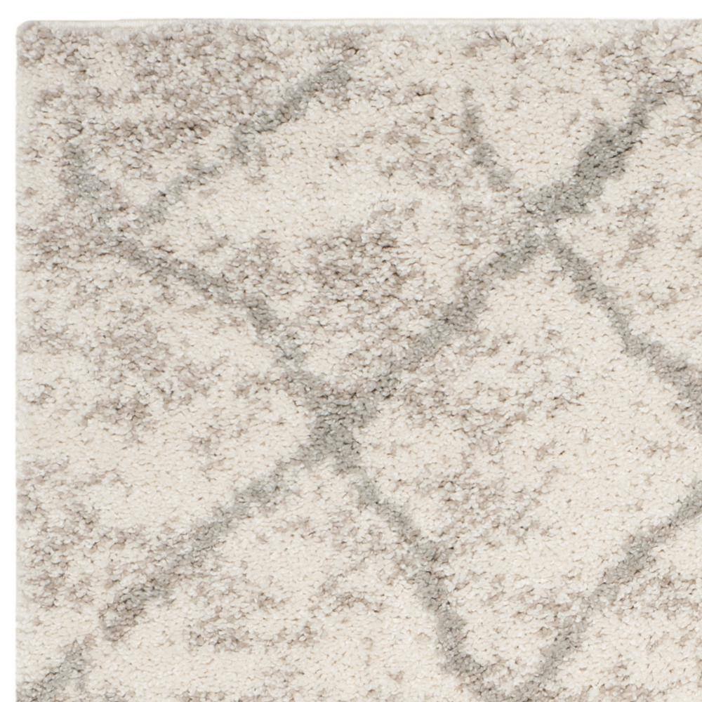 6' x 9' Gray and Cream Shag Area Rug