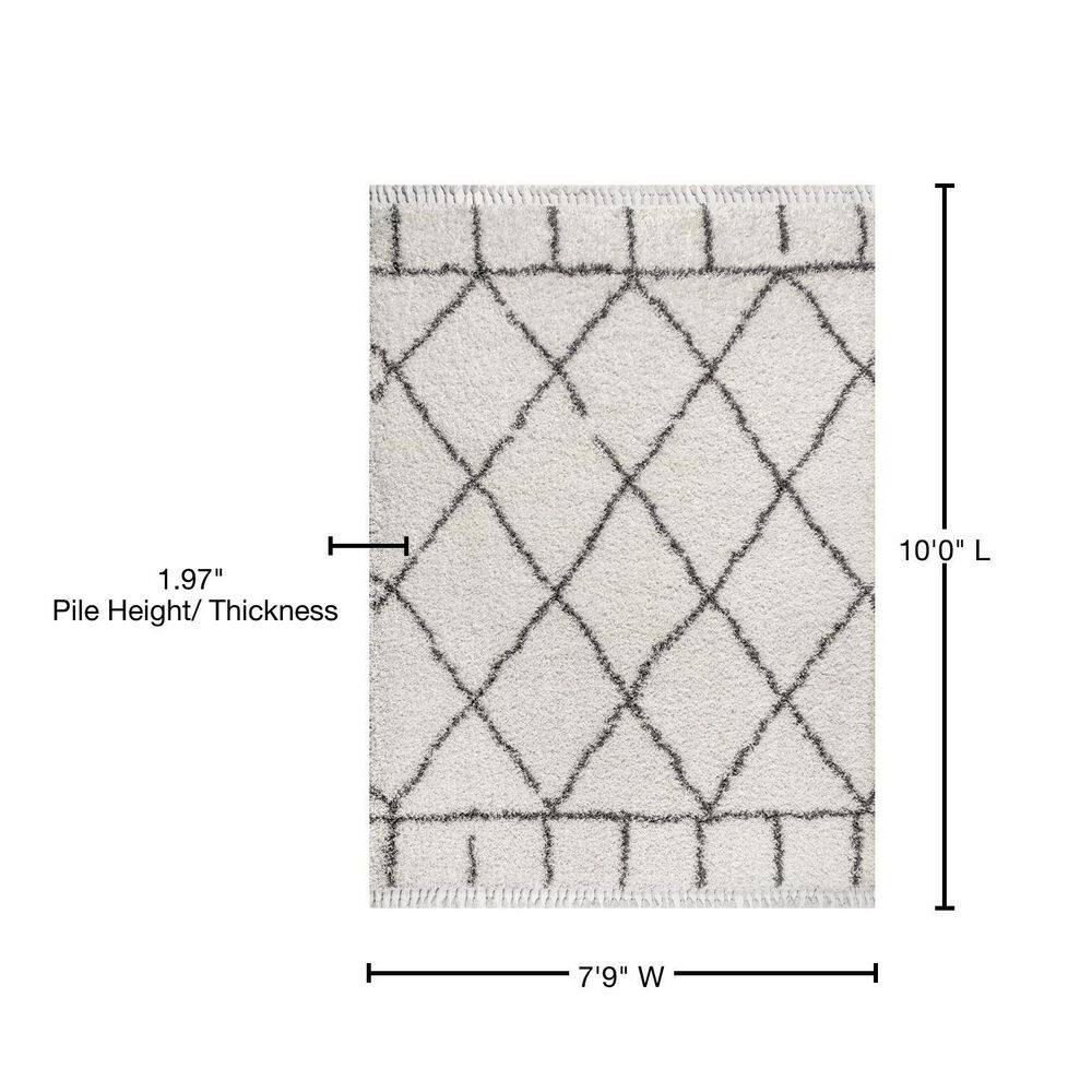8' x 10' Grey and Ivory Trellis Shag Rug