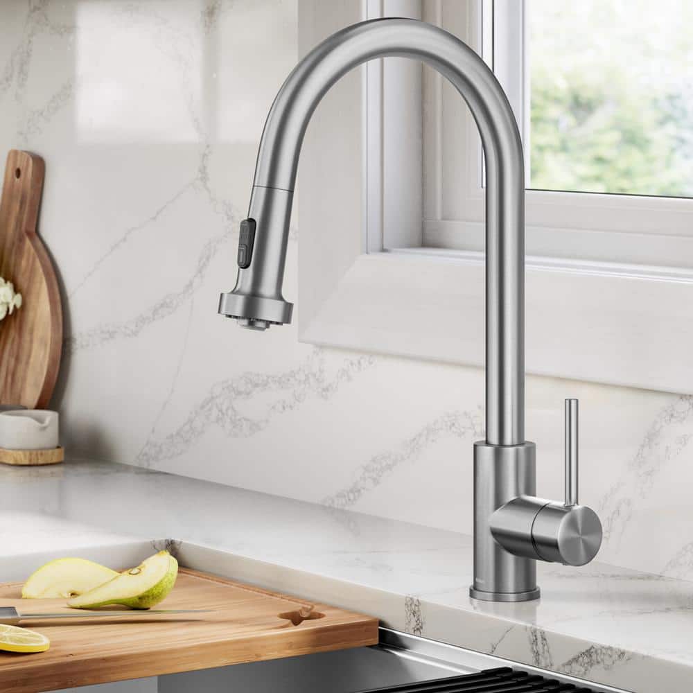 Stainless Steel Single Handle Pull Down Kitchen Faucet with Spray
