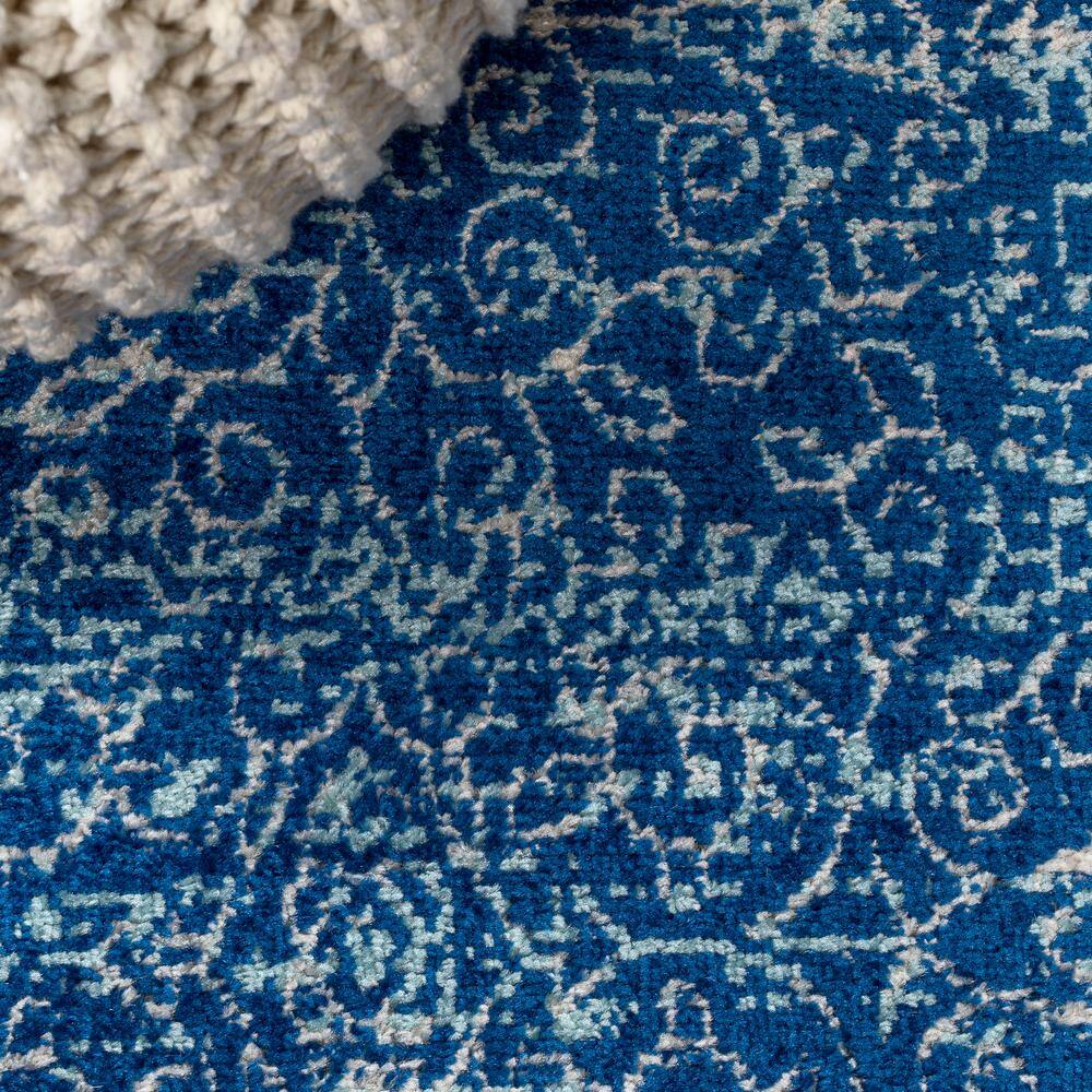 Azul Filigree Blue and White Synthetic Area Rug